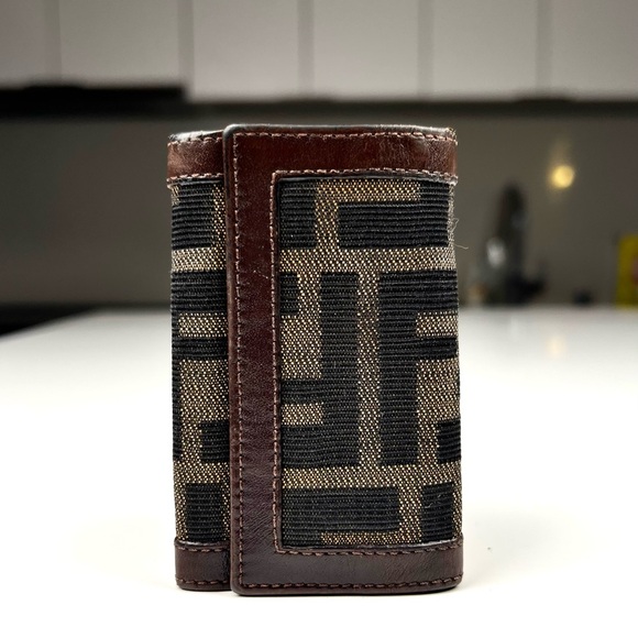 Fendi Key Case - Picture 1 of 8
